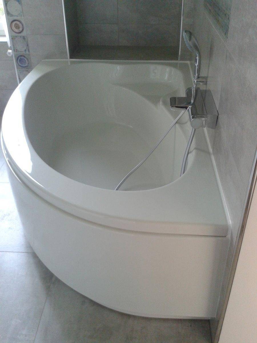 Baignoire d'angle